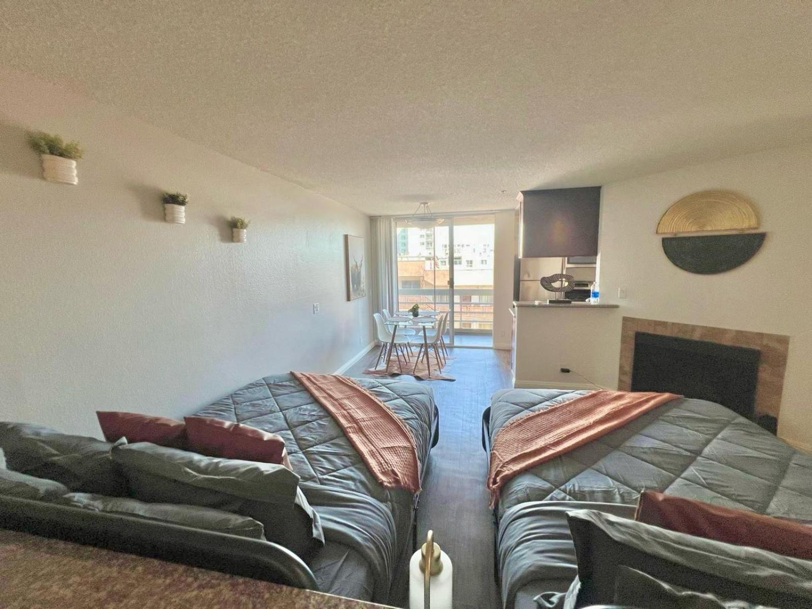 Amazing Universal Studios Loft Free Parking Los Angeles Exteriér fotografie